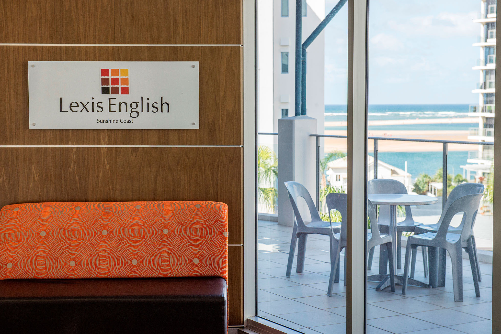 english-in-sunshine-coast-maroochydore-lexis-english-esl